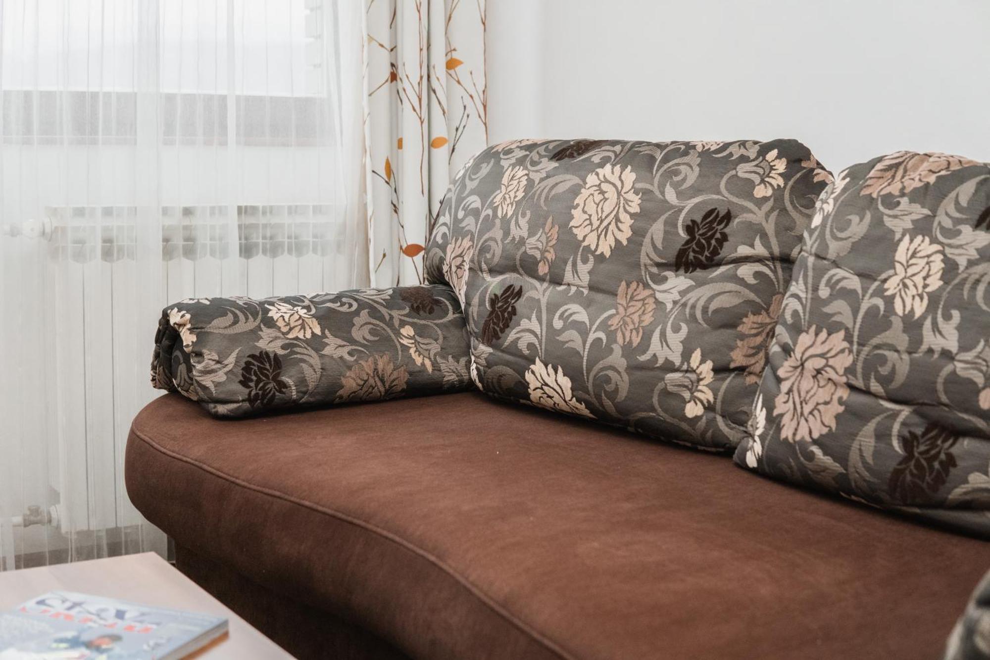 Hotel Damis Pale Ngoại thất bức ảnh
