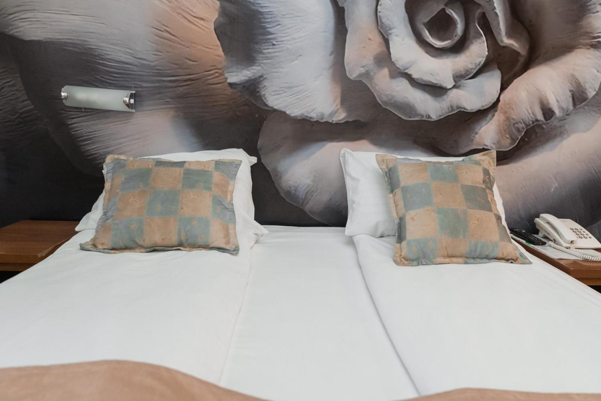 Hotel Damis Pale Ngoại thất bức ảnh